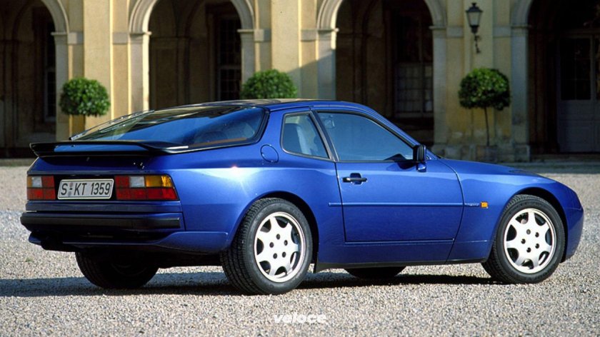 Porsche 944 s2