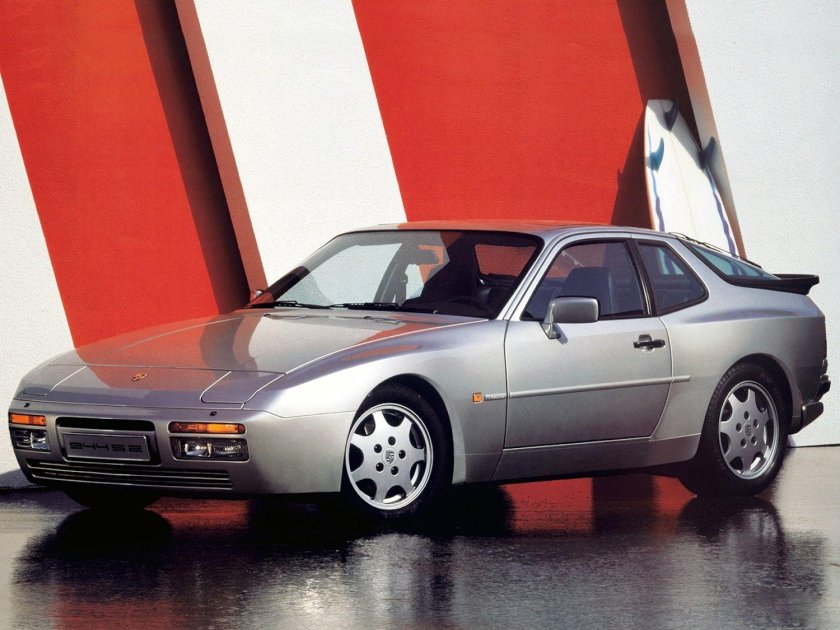 Porsche 944 s2