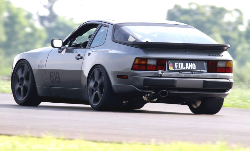 Porsche 944 s2