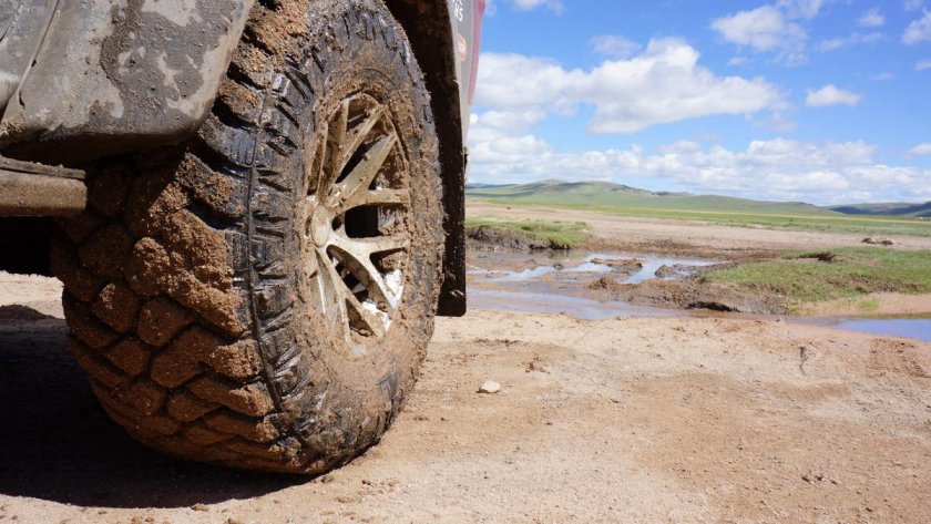 Туарег на грязевой резине