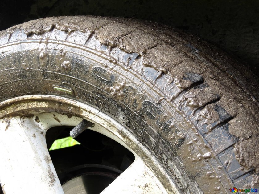 Грязное колесо