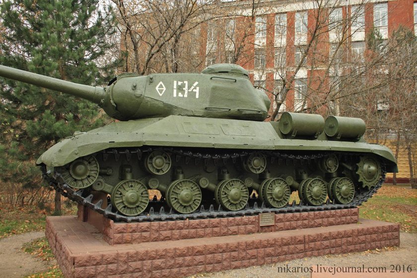 ИС-2 Иосиф Сталин