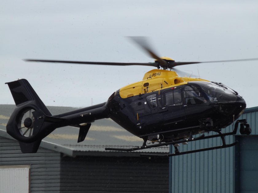 Ec135 вертолет