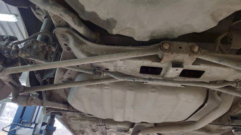 Задняя подвеска Mazda familia