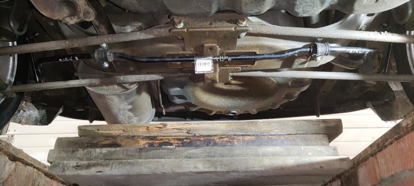 Задний стабилизатор Мазда фамилия