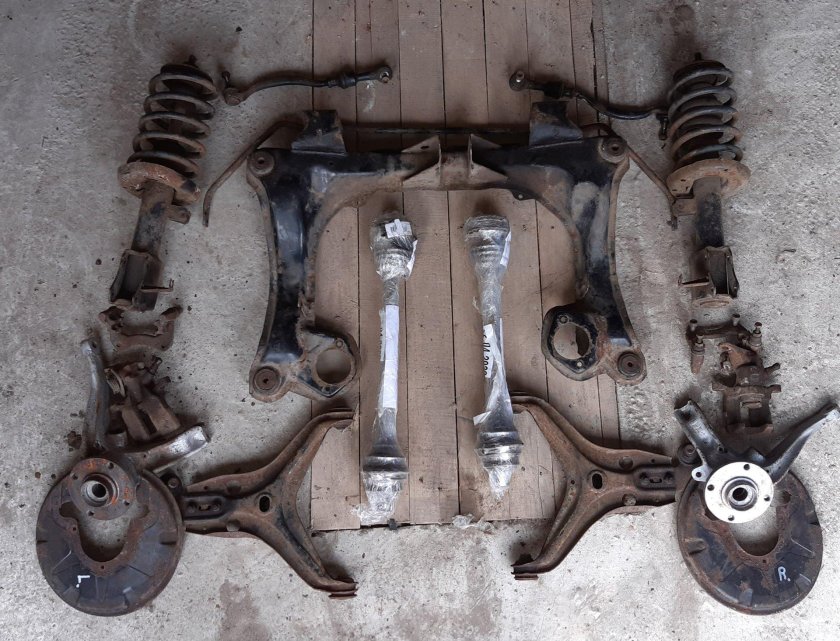 Audi 80 quattro задняя подвеска