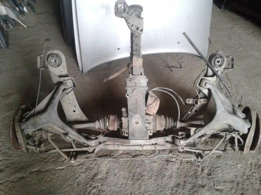 Audi 80 quattro задняя подвеска