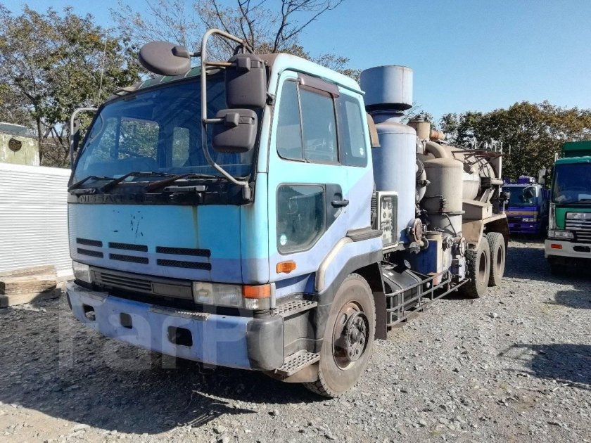 Nissan Diesel Quon 1994