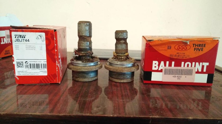 Шаровая опора TRW jbj744