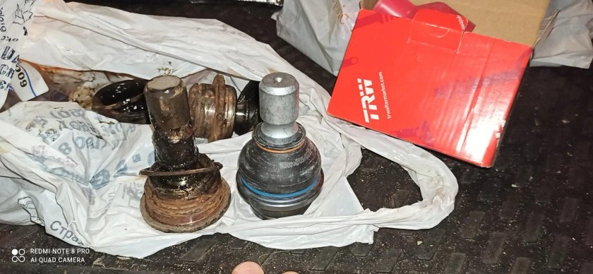 Шаровая опора Ниссан Патфайндер r51 задние нижние