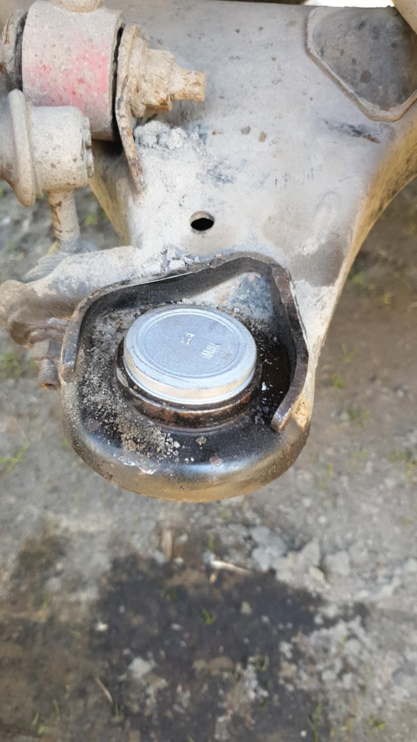 Ниссан Патфайндер шаровая