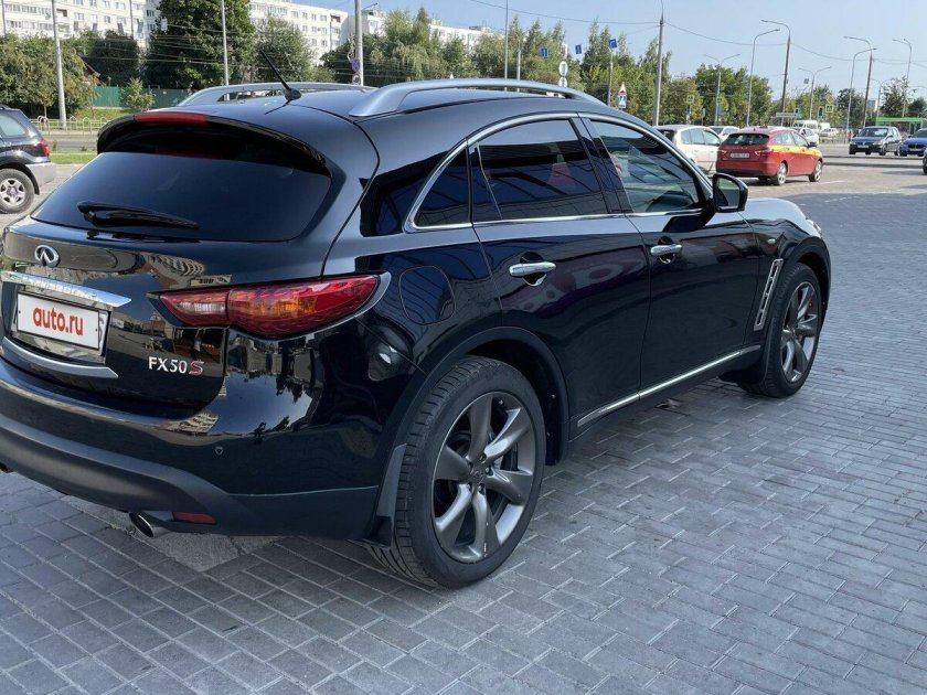 Infiniti fx37 2013