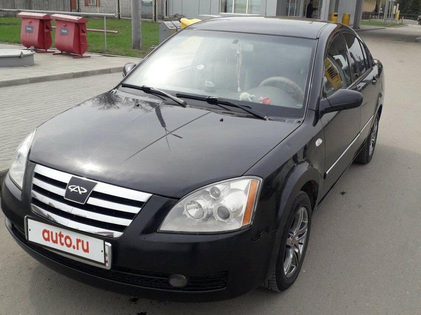 Машина Chery fora a21