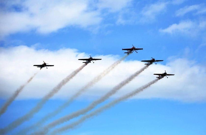 Пилотажная группа со звездой