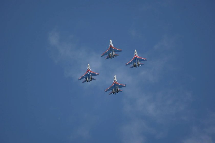 Самолёт Витязь фото