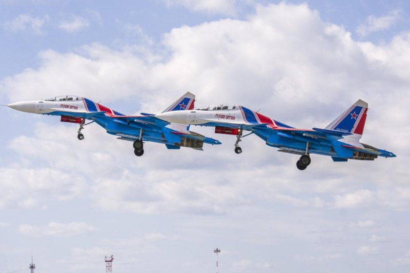 Авиабаза Пермь Сокол русские Витязи