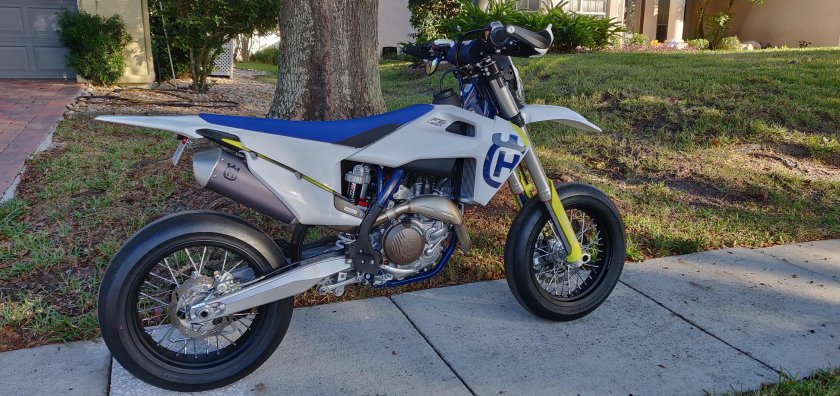 Husqvarna 450 Supermoto