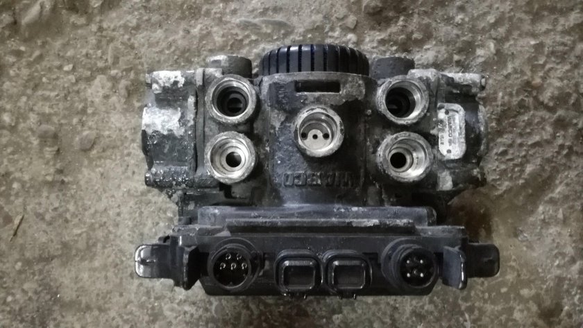 Клапан ABS ман ТГС