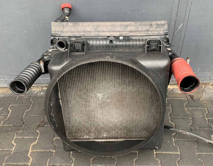 Жидкостный интеркулер