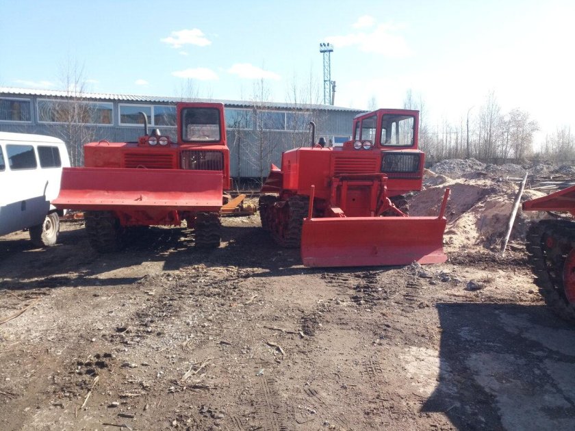 Купить бу отз ТДТ 55 В Заволжске 1985 г в фото