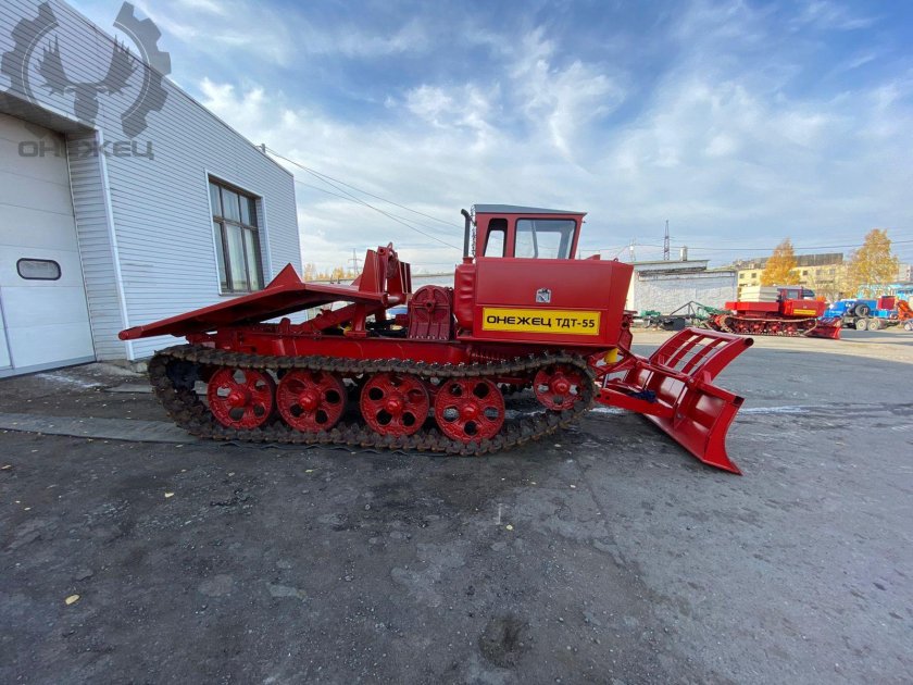 ТДТ-55 — гусеничный трелёвочный трактор