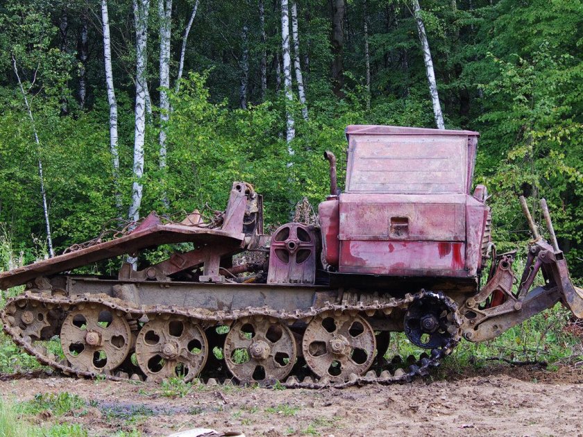 Трелёвочный трактор ТДТ