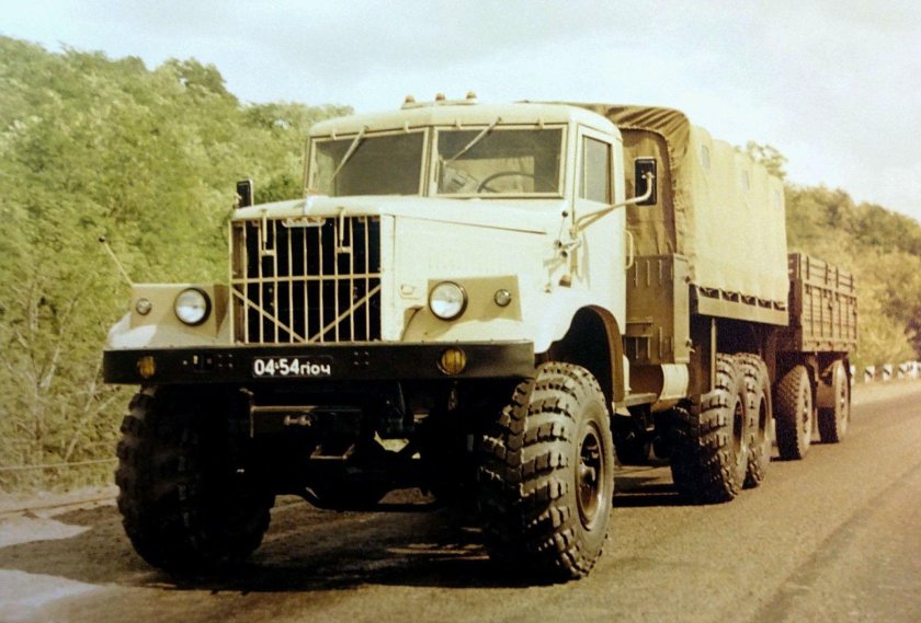 КРАЗ 255б1