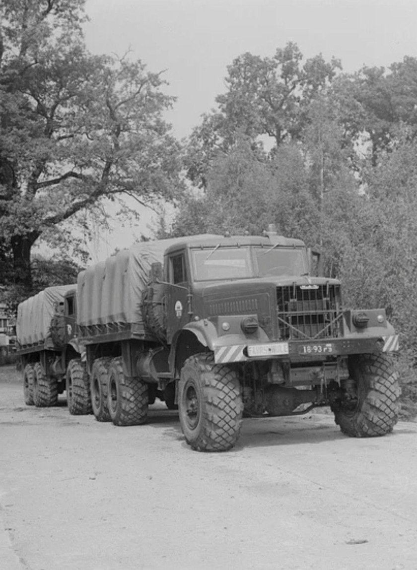 Урал 43223 тягач