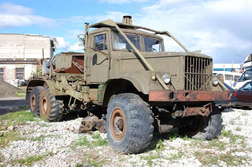 Машина КРАЗ 255