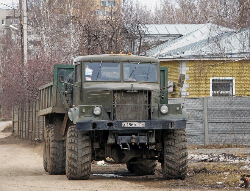 КРАЗ-255б болотник