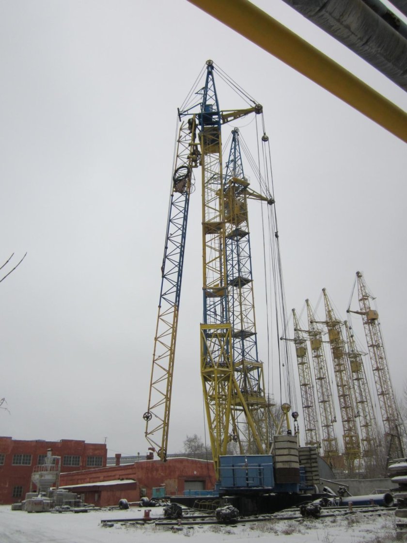 Башенный кран КБ-403