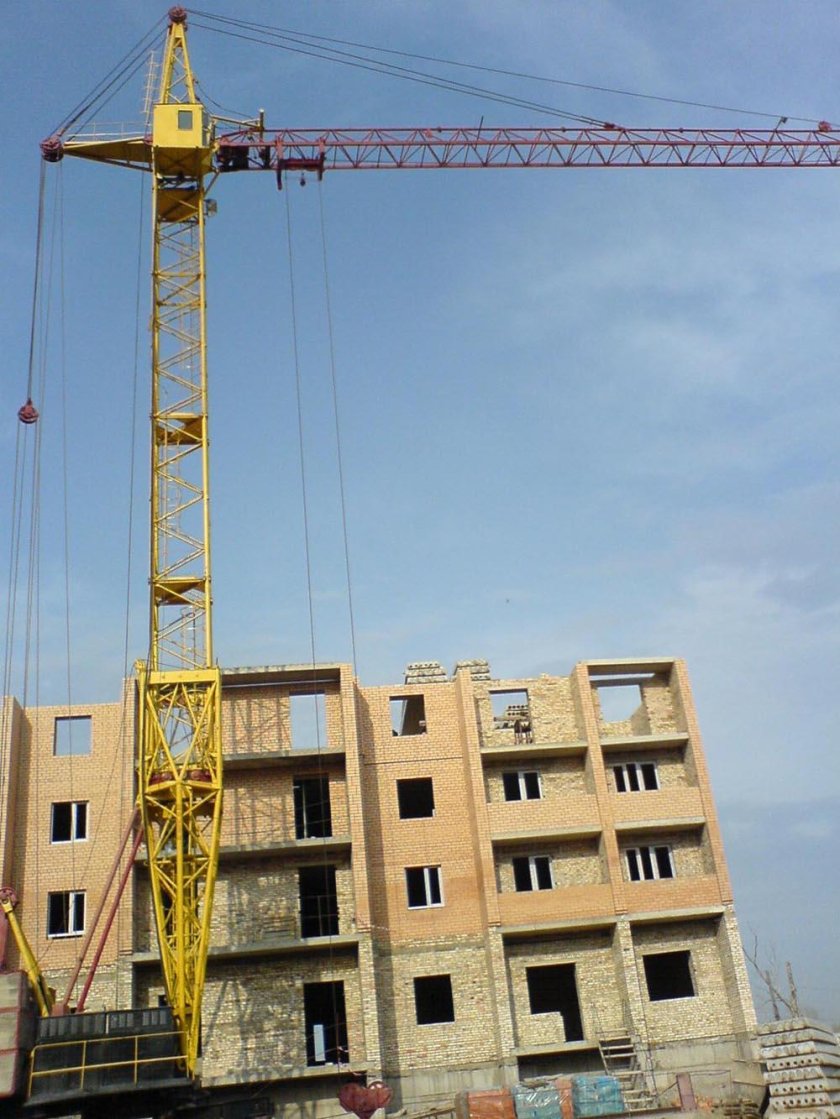 Башенный кран КБ-403