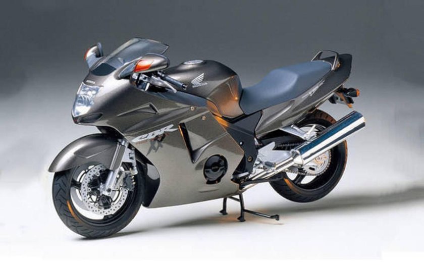 Honda CBR 1100 super Blackbird