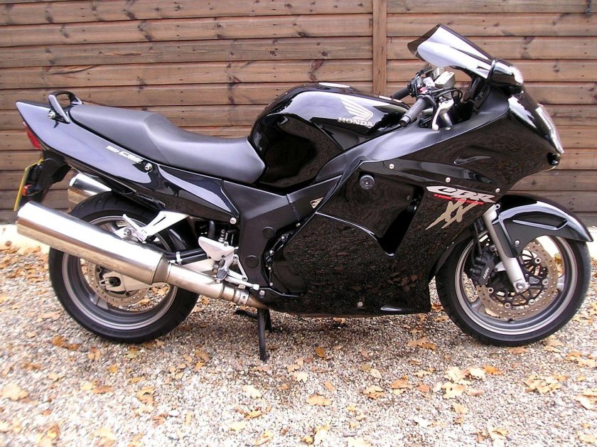 Cbr1100xx приборка