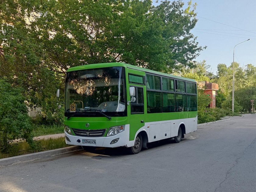 Автобус фото