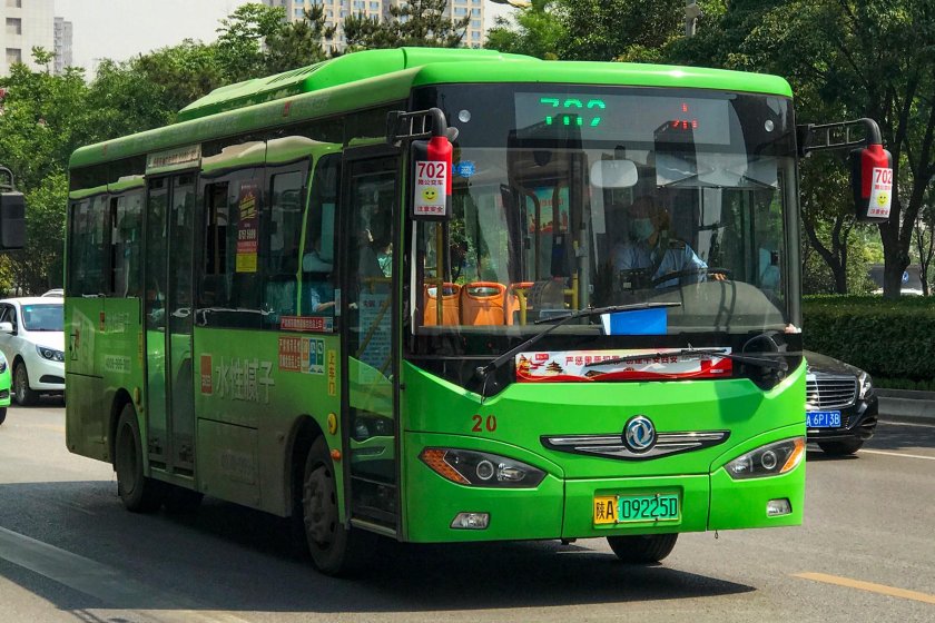 Донг Фенг автобус