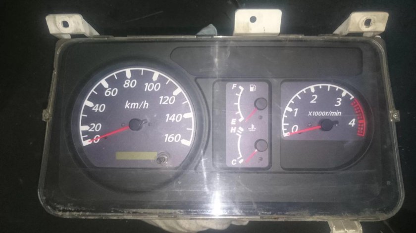 Приборная панель Isuzu NQR 71