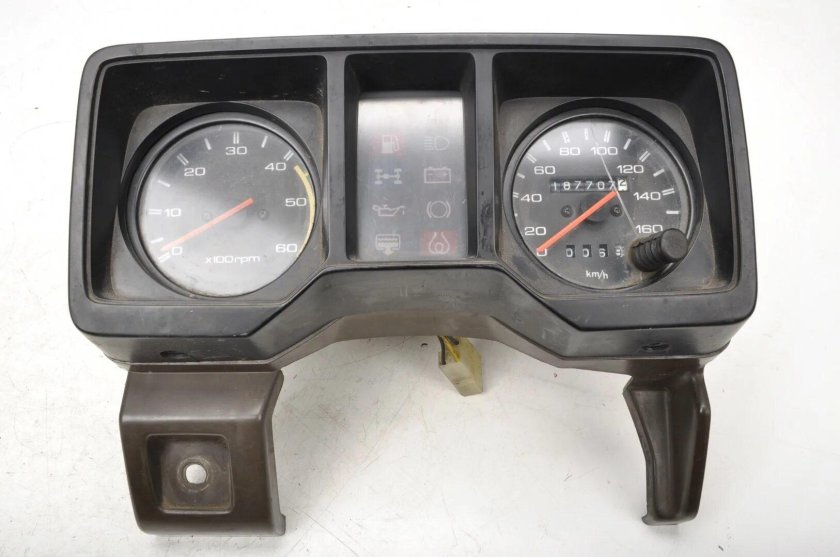 Панель приборов Исузу nqr75