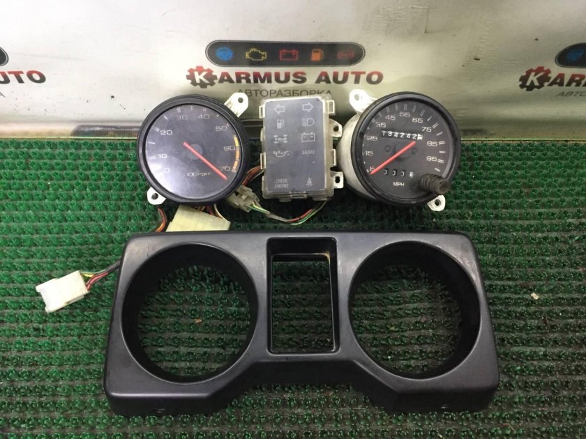 Щиток приборов Исузу Трупер