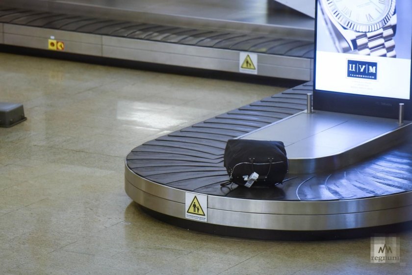 Багажная лента в аэропорту