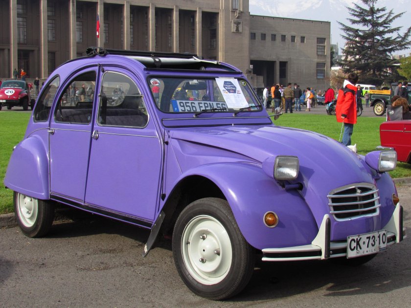 Ситроен 2cv салон