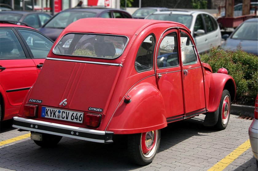 Citroen 2cv6
