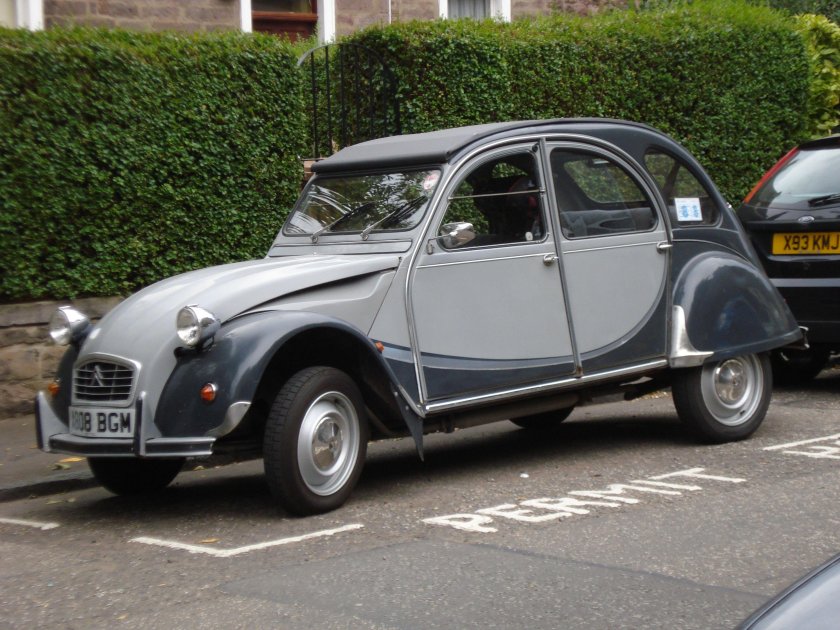 Ситроен 2cv 2020