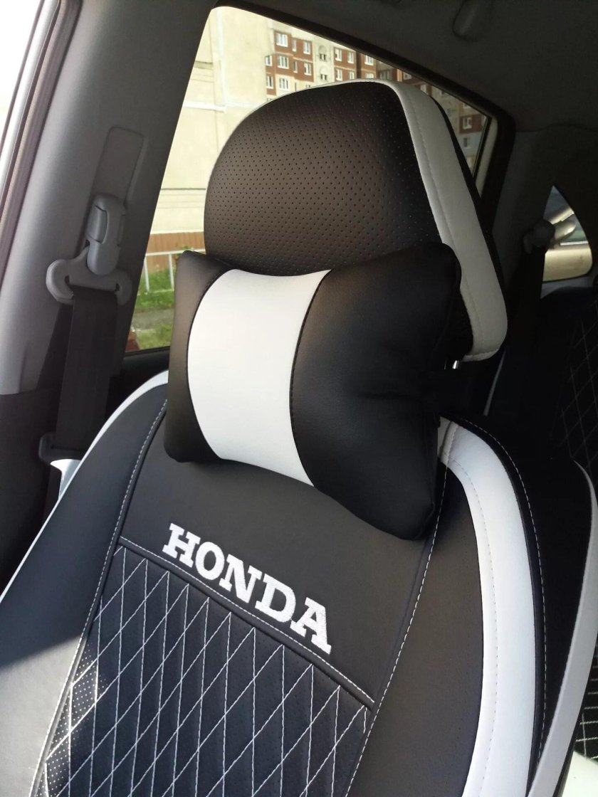 Чехлы для Honda Mobilio