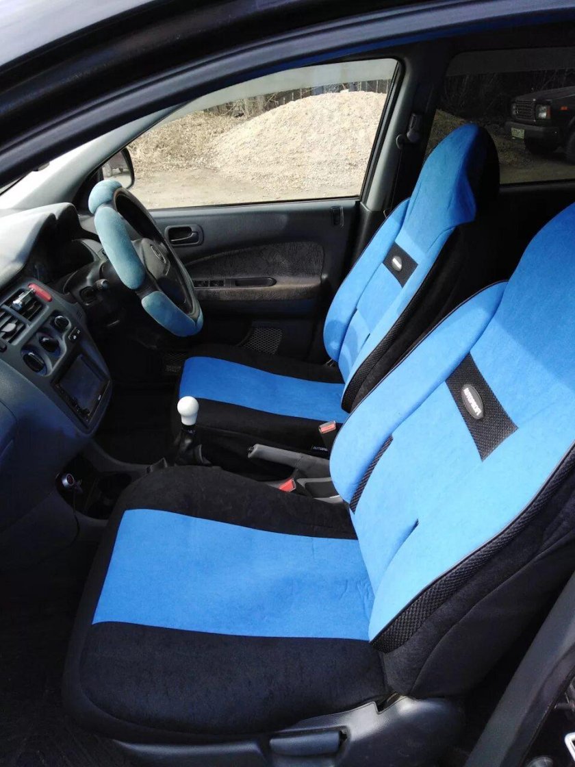 Чехлы на Хонда HR V 1999