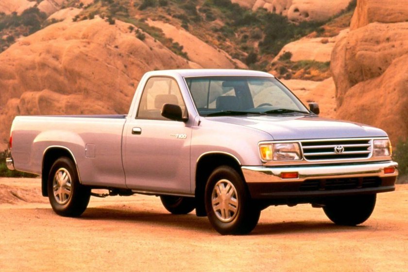 Toyota t100