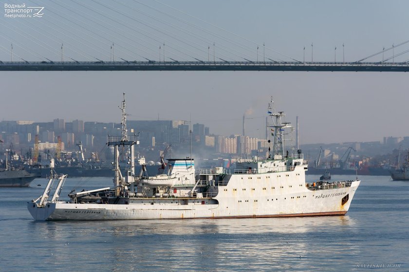 Маршал Геловани судно