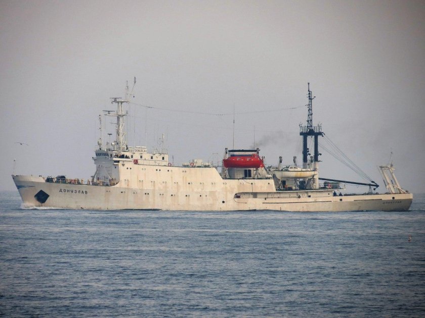 Гидрографическое судно Донузлав