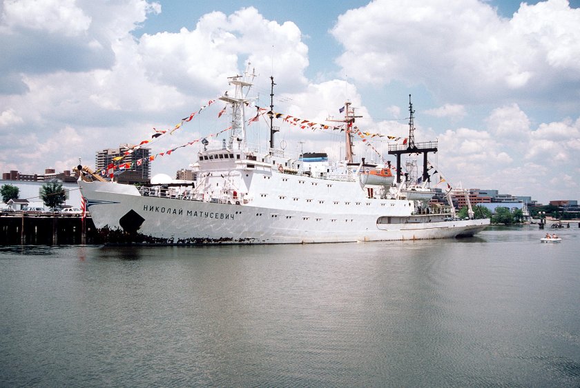 Николай Матусевич судно