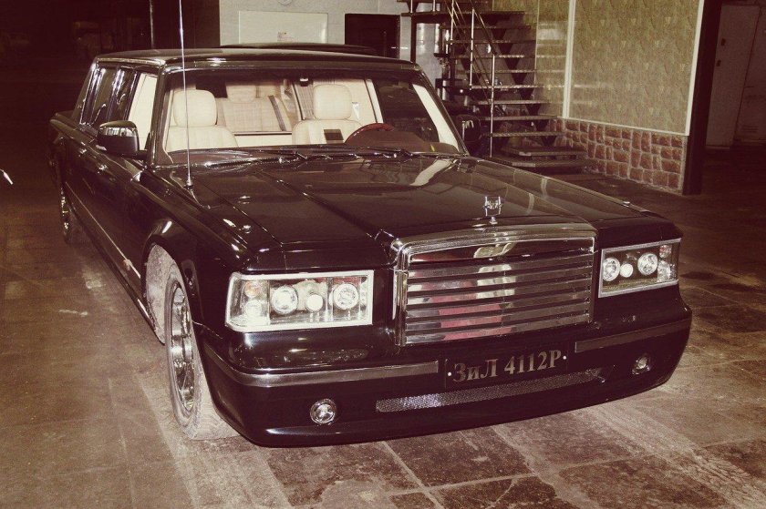 ЗИЛ лимузин 4112